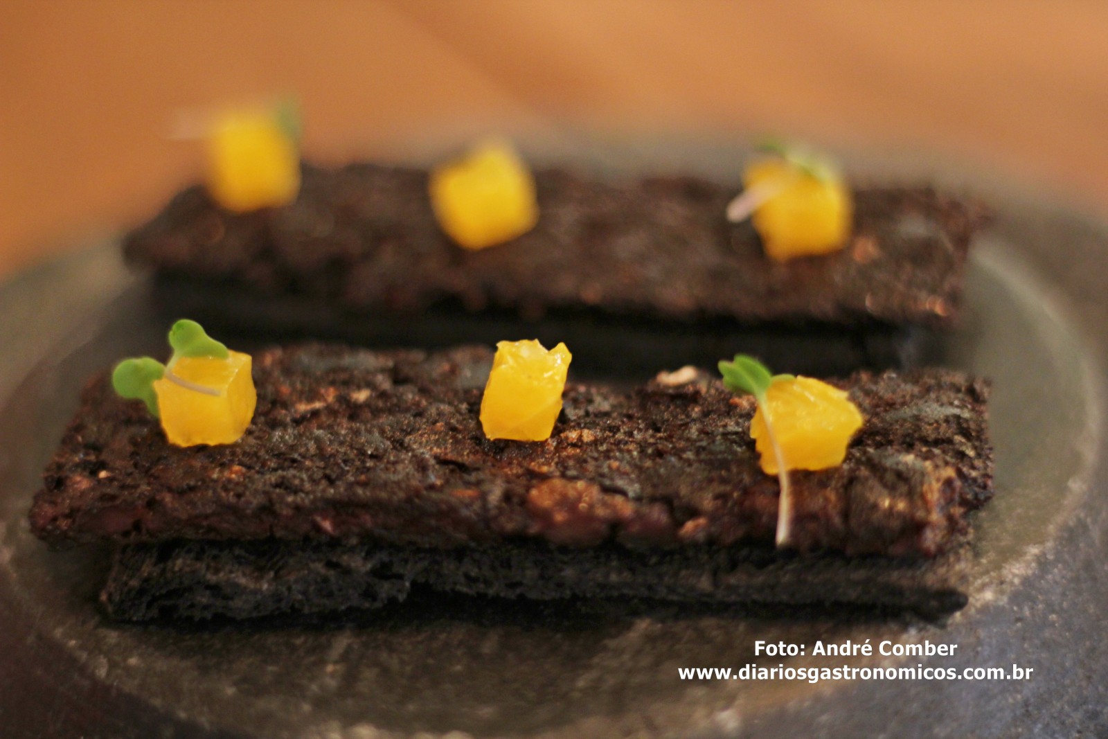 Casa do Porco, Sao Paulo 3-2