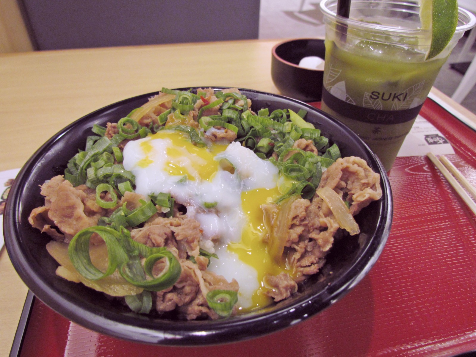 Sukiya, comida japonesa, gyudon 2