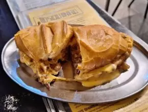 Tosquinho Lanches, comida gaúcha