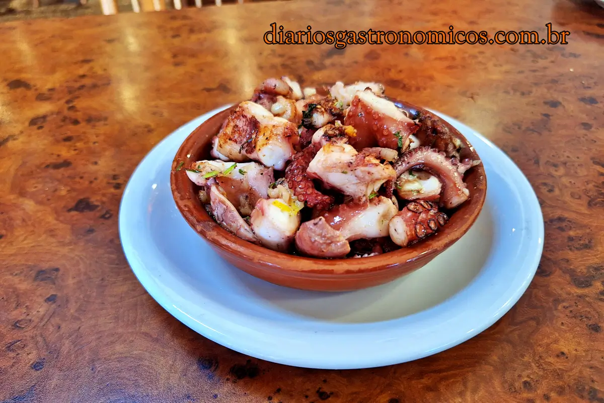 Velho Adonis, Polvo com bacon, comida de boteco, Rio de Janeiro, comida portuguesa, comida carioca, botequim