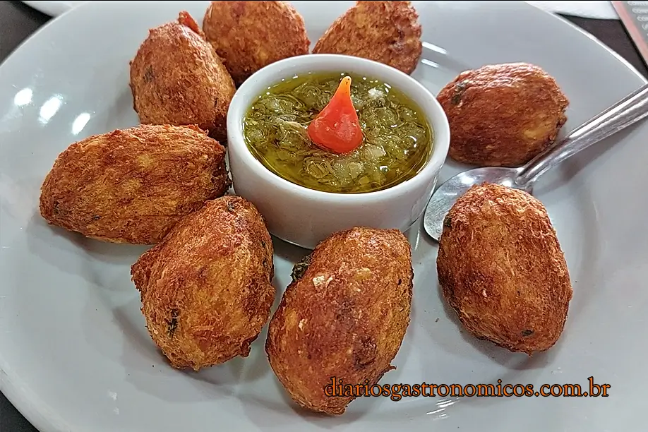 Bar do Jão, Bacalhau Dona Arminda, comida de boteco, São Paulo, bar da Zona Leste, sanduíche de pernil, Bolinho de pernil, bolinho de bacalhau