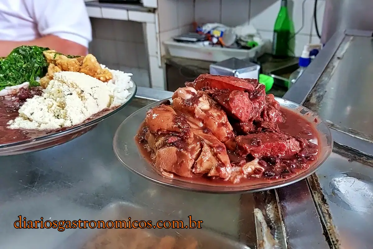 Maio Bar, feijoada carioca, comida carioca, boteco, comida de boteco, feijoada raiz, feijoada de boteco, Catete, Rio de Janeiro