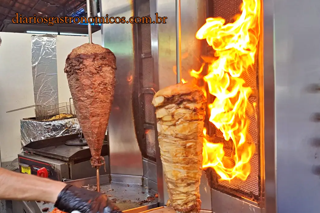 Mercado Kinjo Yamato, Centro de São Paulo, Mercado da Cantareira, Mercadão de SP, São Paulo, comida libanesa, comida chinesa, shawarma