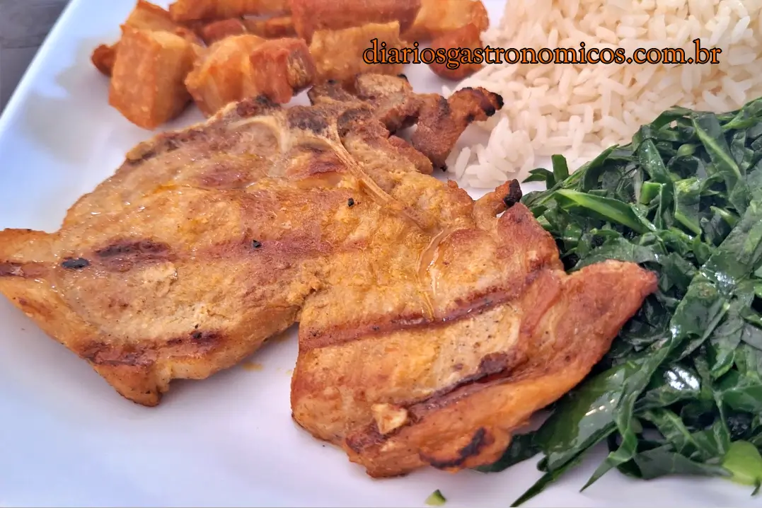 feijoada carioca, feijoada paulistana, feijoada Rio de Janeiro, feijoada São Paulo, Bar do Baixinho Vila Romana, Adega Portugália Largo do Machado, diferença entre feijoada carioca e paulistana, bares tradicionais, comida de boteco brasileira, feijoada tradicional, feijoada, boteco brasileiro, bares do Rio, bares de São Paulo, gastronomia brasileira, comida de boteco, Adega Portugália, Bar do Baixinho, feijão preto, tradição