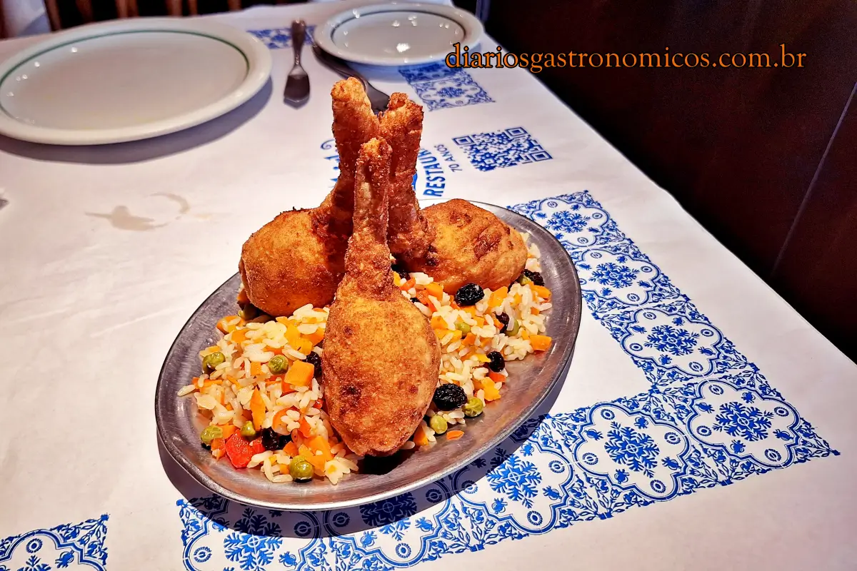 restaurante shirley leme, restaurante shirley rio de janeiro, sardinha à escabeche rio, camarão com catupiry, camarão empanado com catupiry, restaurante galego no rio de janeiro, frutos do mar no leme, restaurantes tradicionais do rio, cozinha galega no brasil, diários gastronômicos, comida de praia brasileira, restaurantes históricos do rio