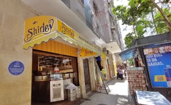 restaurante shirley leme, restaurante shirley rio de janeiro, sardinha à escabeche rio, camarão com catupiry, camarão empanado com catupiry, restaurante galego no rio de janeiro, frutos do mar no leme, restaurantes tradicionais do rio, cozinha galega no brasil, diários gastronômicos, comida de praia brasileira, restaurantes históricos do rio