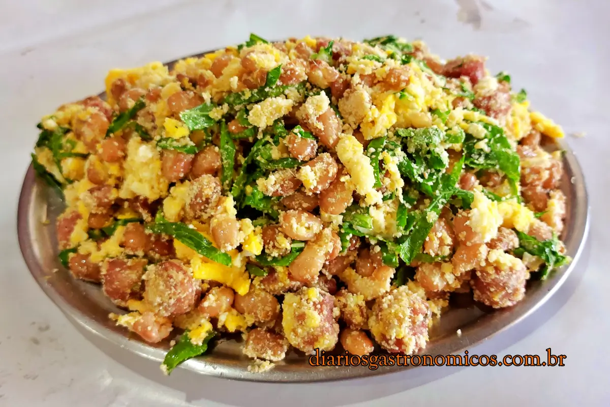 Enchendo Linguiça, Grajaú, Zona Norte RJ, Linguiça artesanal, Embutidos, Boteco carioca, Comida de boteco, Joelho de porco, Schweinshaxe, Diários Gastronômicos, Enchendo Linguiça, Bar Enchendo Linguiça Grajaú, Linguiça artesanal no Rio de Janeiro, Joelho de porco à pururuca, Onde comer no Grajaú. Boteco Zona Norte RJ, arroz tropeiro