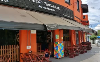 Nação Nordestina São Paulo, comida nordestina em São Paulo, restaurante nordestino Zona Norte, restaurante nordestino Vila Maria, caldo de mocotó em São Paulo, sarapatel em São Paulo, jabá nordestino, torresmo tradicional, mocofava, culinária nordestina tradicional, gastronomia nordestina paulistana, restaurantes tradicionais da Zona Norte, família Almeida gastronomia, comida raiz brasileira, Diários Gastronômicos