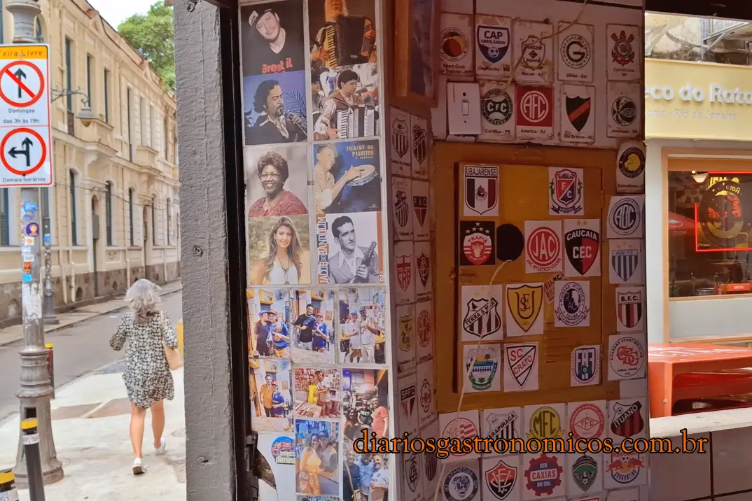 Bar do Adalto na Rua Joaquim Silva, tradicional boteco da Glória no Rio de Janeiro.